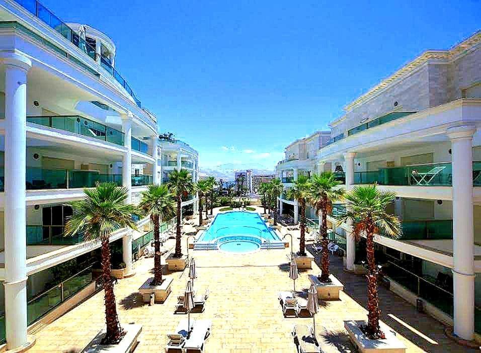 Milana's Deluxe With Big Patio And Pool Eilat