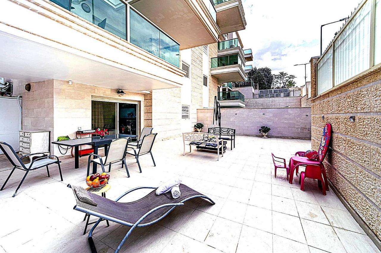 Appartement Milana's Deluxe With Big Patio And Pool *