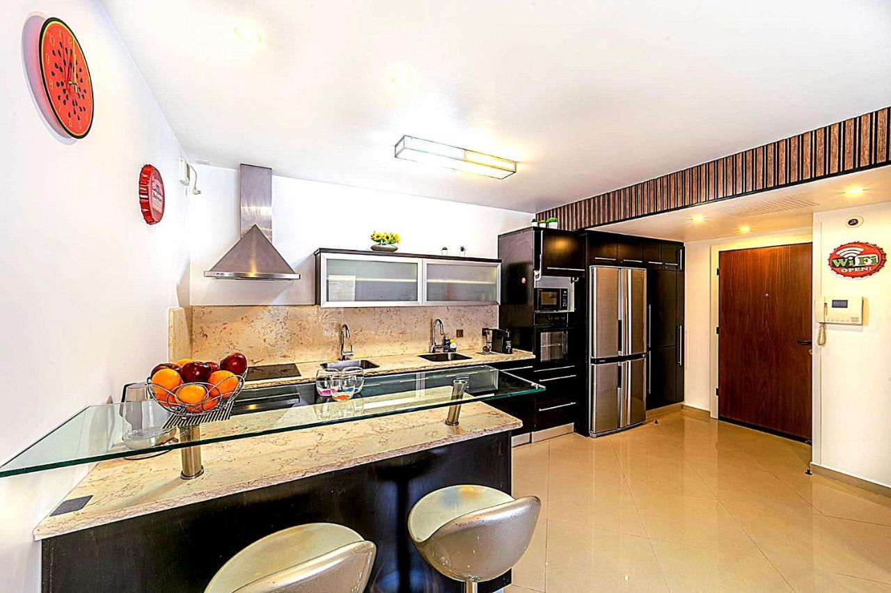 Milana's Deluxe With Big Patio And Pool