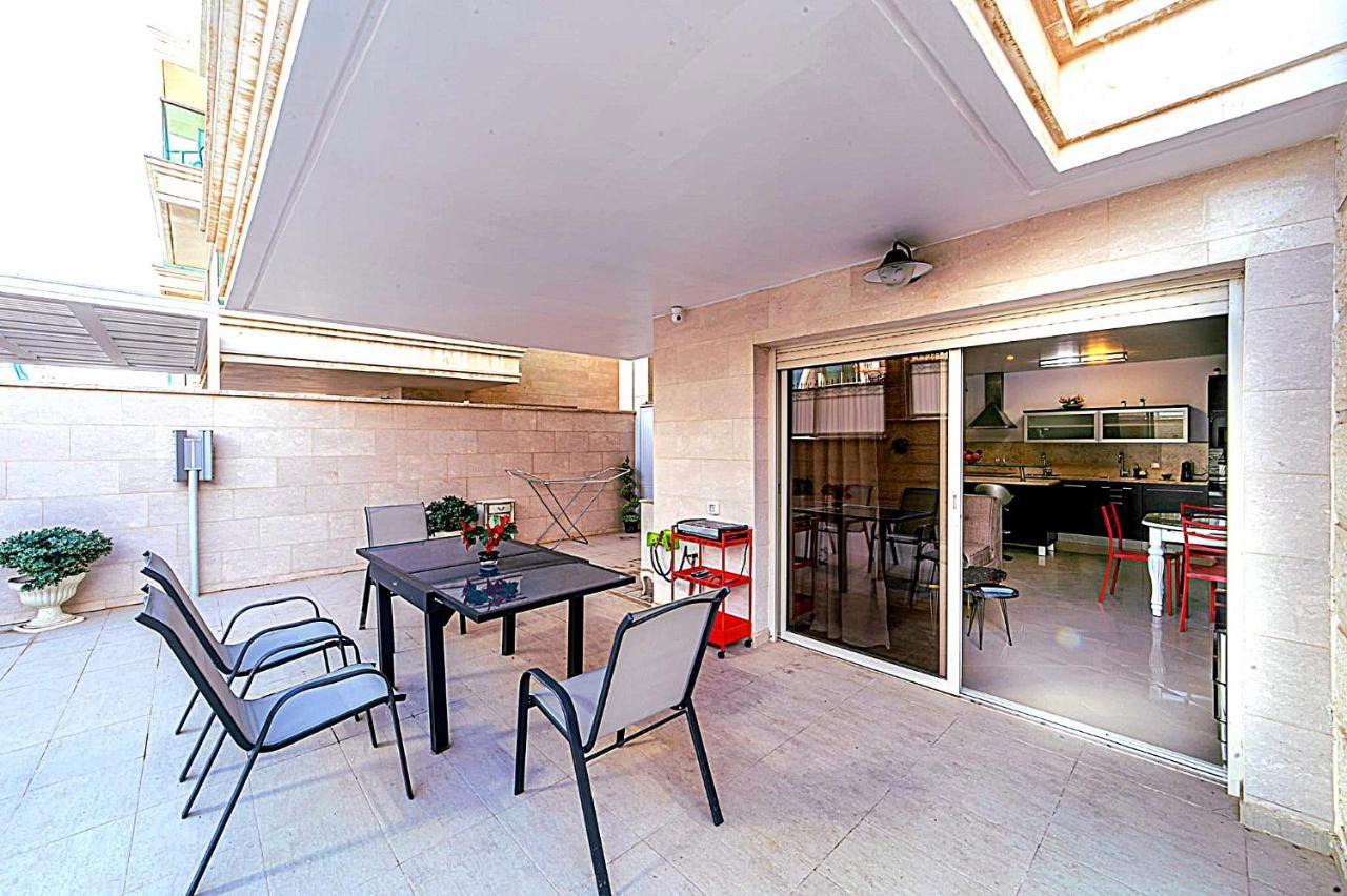 Milana's Deluxe With Big Patio And Pool Appartement Eilat