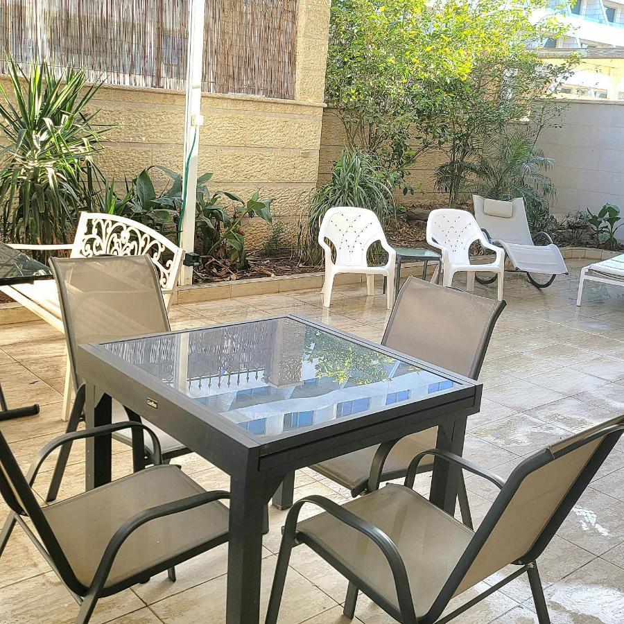 Milana's Deluxe With Big Patio And Pool * Eilat